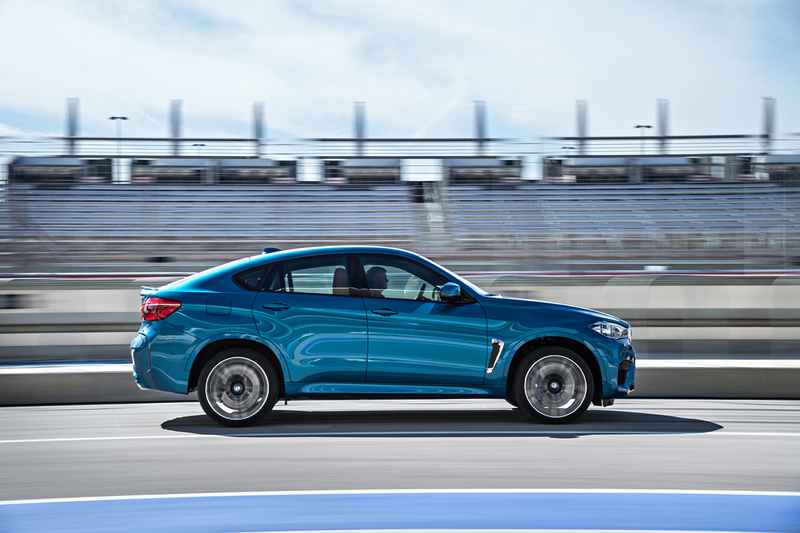 Illustration for article titled The 2015 BMW X6 M Is A 567 Horsepower Answer To A Question No One Asked